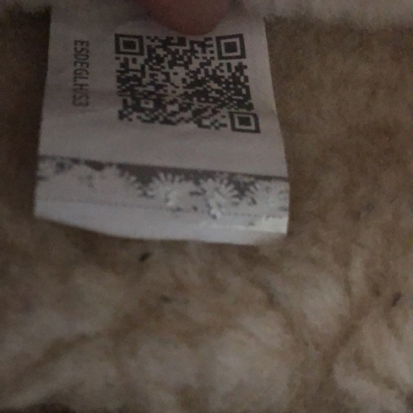 Girls Uggs size 3 - Picture 6 of 6